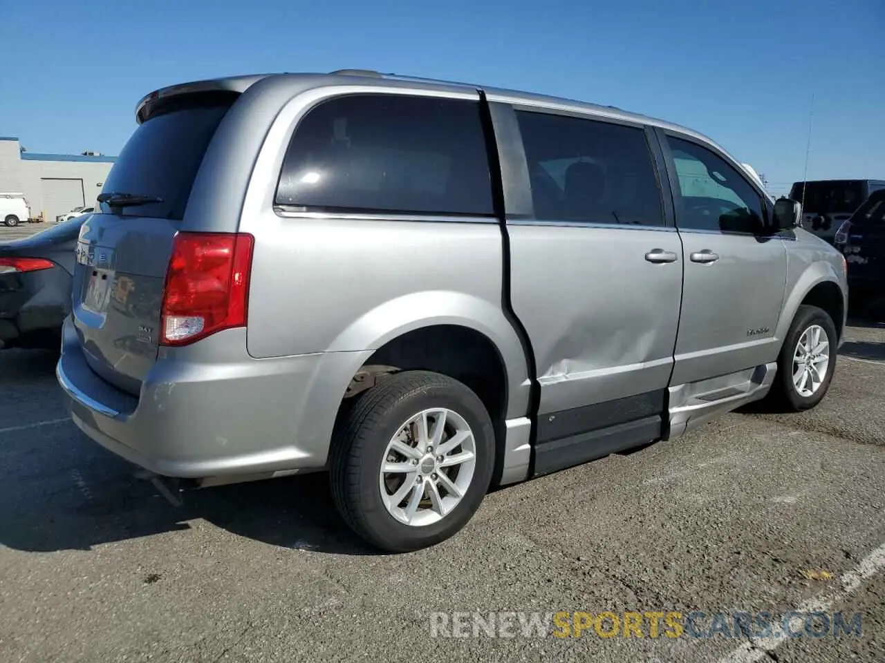 3 fotografías del automóvil dañado 2C4RDGCG1KR648386 DODGE CARAVAN 2019