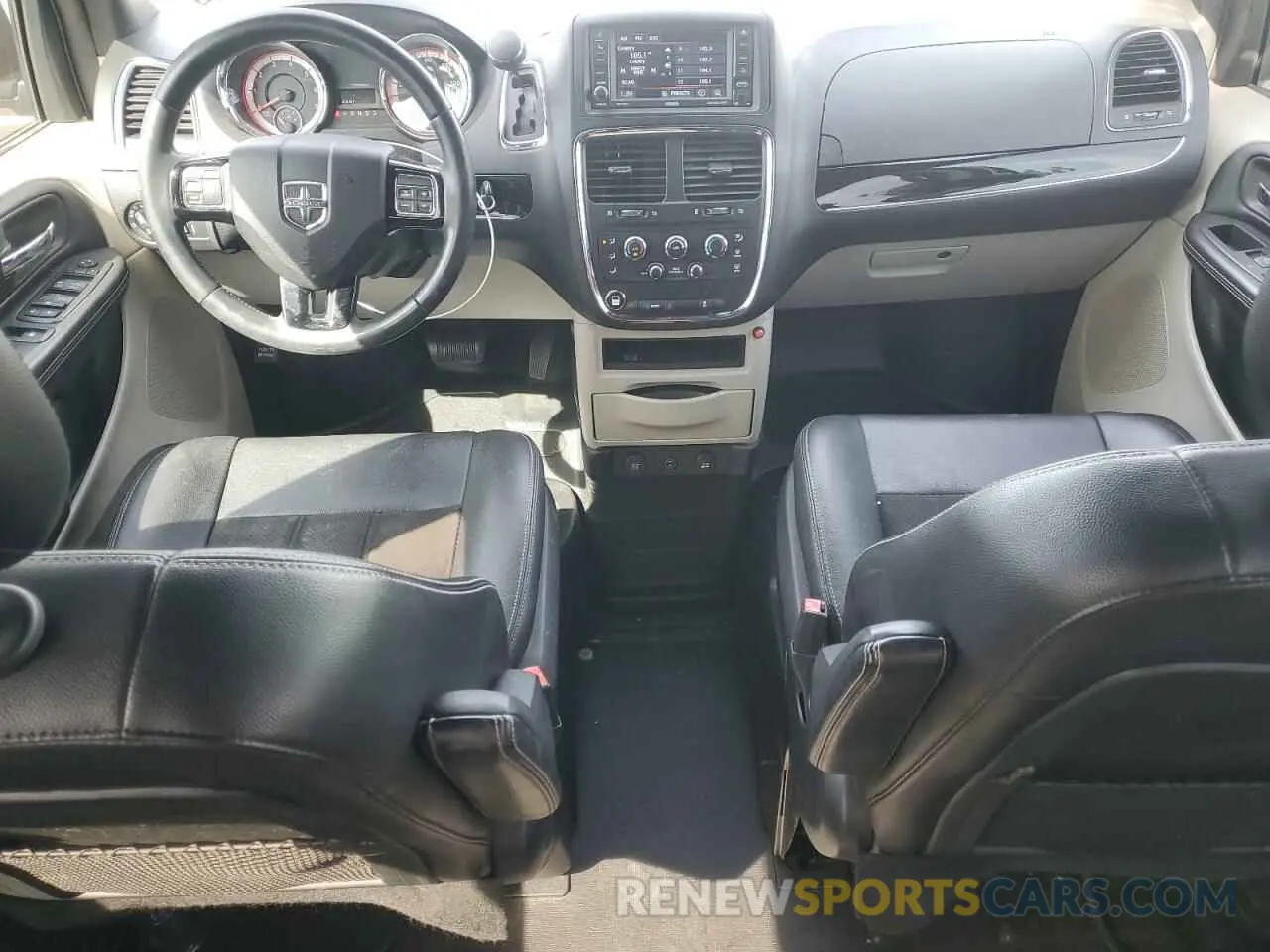 8 fotografías del automóvil dañado 2C4RDGCG1KR648386 DODGE CARAVAN 2019