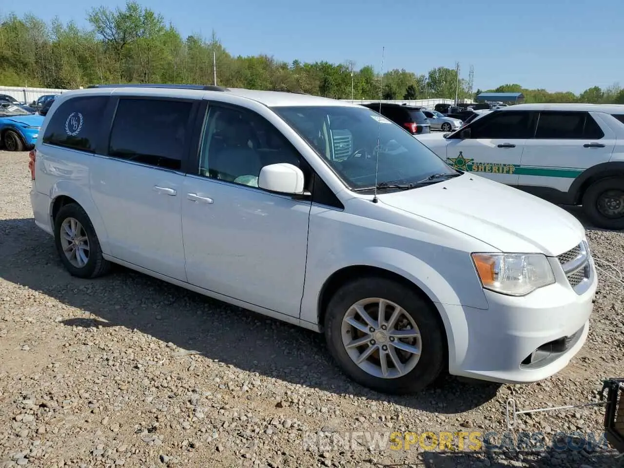 4 fotografías del automóvil dañado 2C4RDGCG1KR752652 DODGE CARAVAN 2019