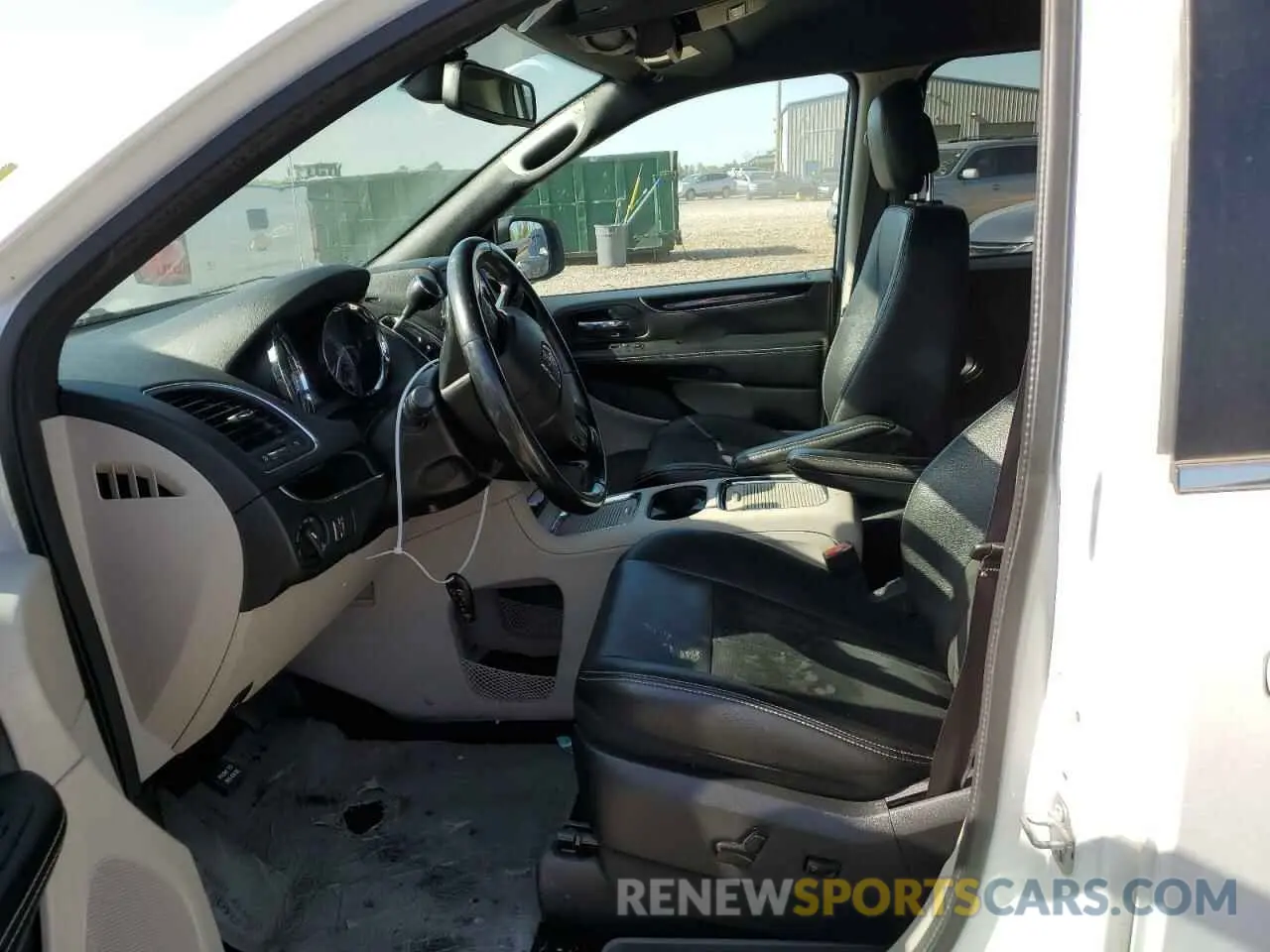 7 fotografías del automóvil dañado 2C4RDGCG1KR752652 DODGE CARAVAN 2019