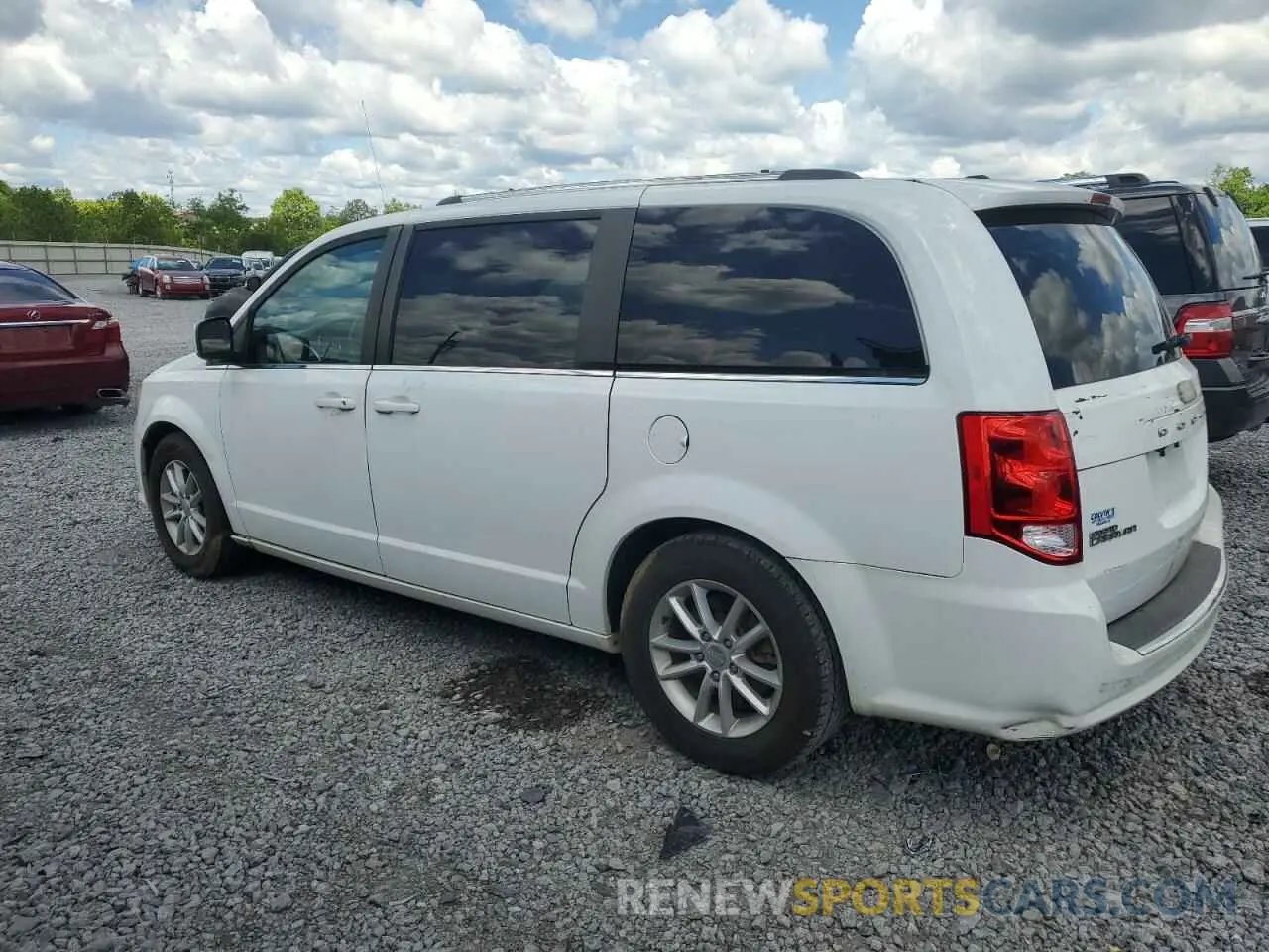 2 fotografías del automóvil dañado 2C4RDGCG1KR754854 DODGE CARAVAN 2019