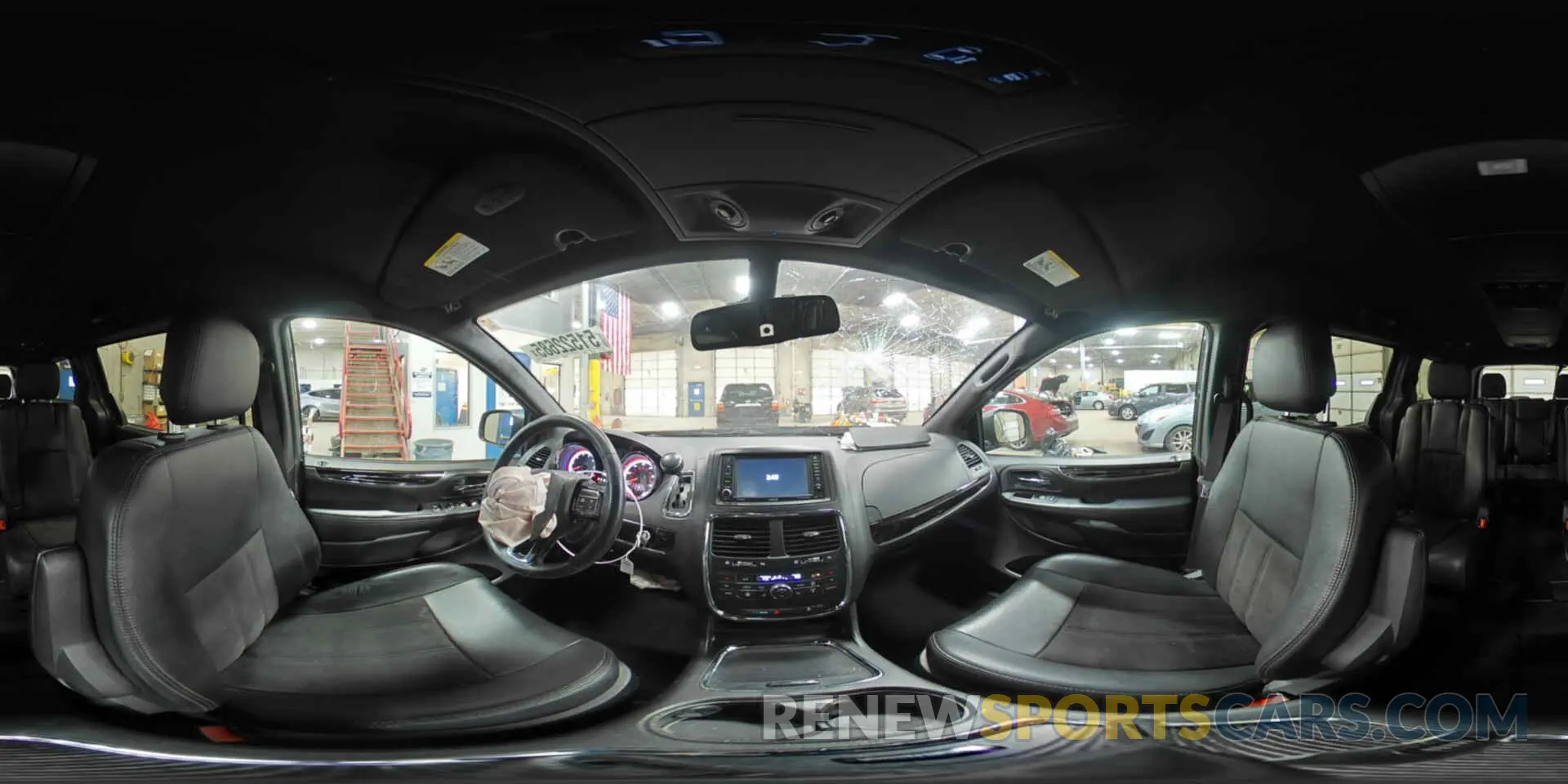 14 fotografías del automóvil dañado 2C4RDGCG1KR799213 DODGE CARAVAN 2019