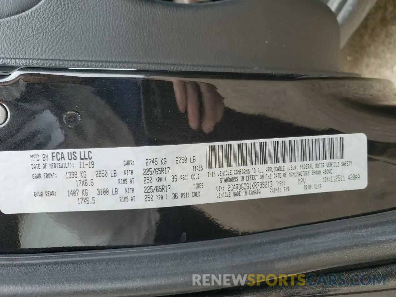 16 fotografías del automóvil dañado 2C4RDGCG1KR799213 DODGE CARAVAN 2019