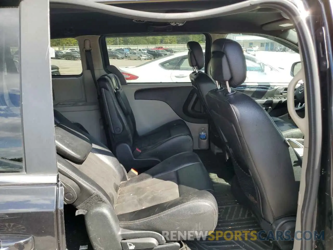 11 fotografías del automóvil dañado 2C4RDGCG2KR802300 DODGE CARAVAN 2019