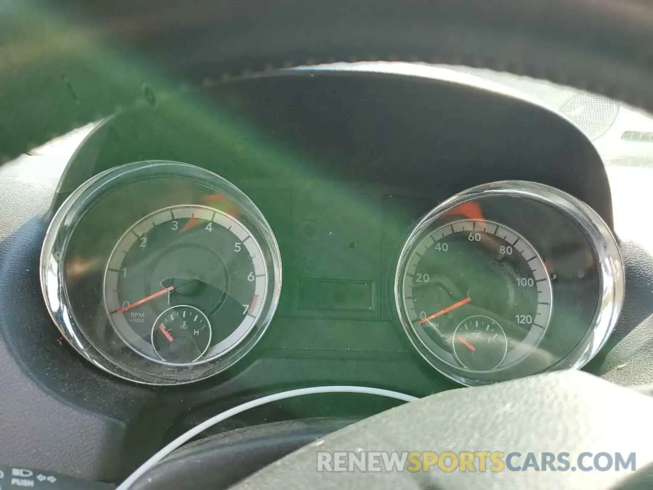 9 fotografías del automóvil dañado 2C4RDGCG2KR802300 DODGE CARAVAN 2019