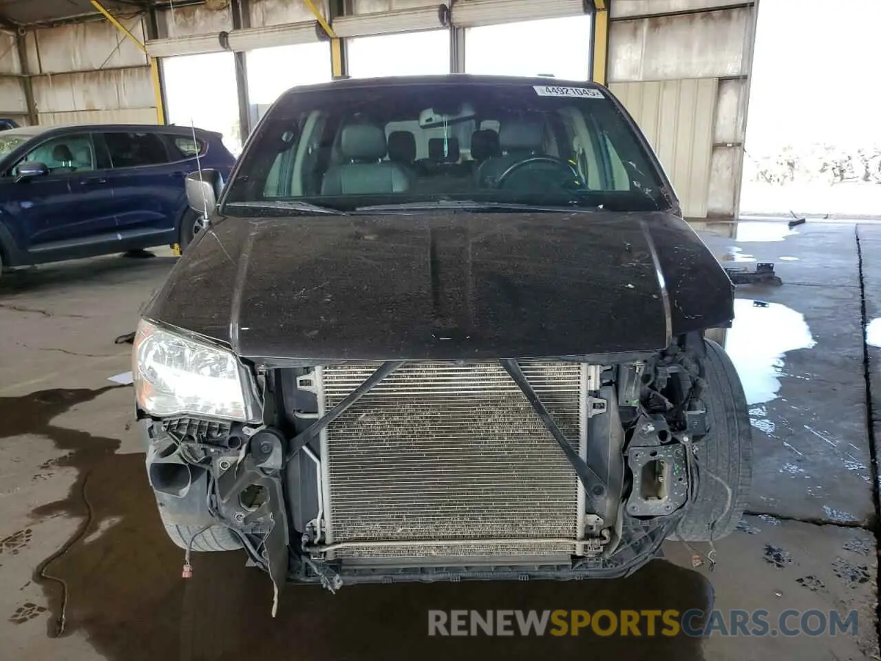 5 fotografías del automóvil dañado 2C4RDGCG3KR544904 DODGE CARAVAN 2019