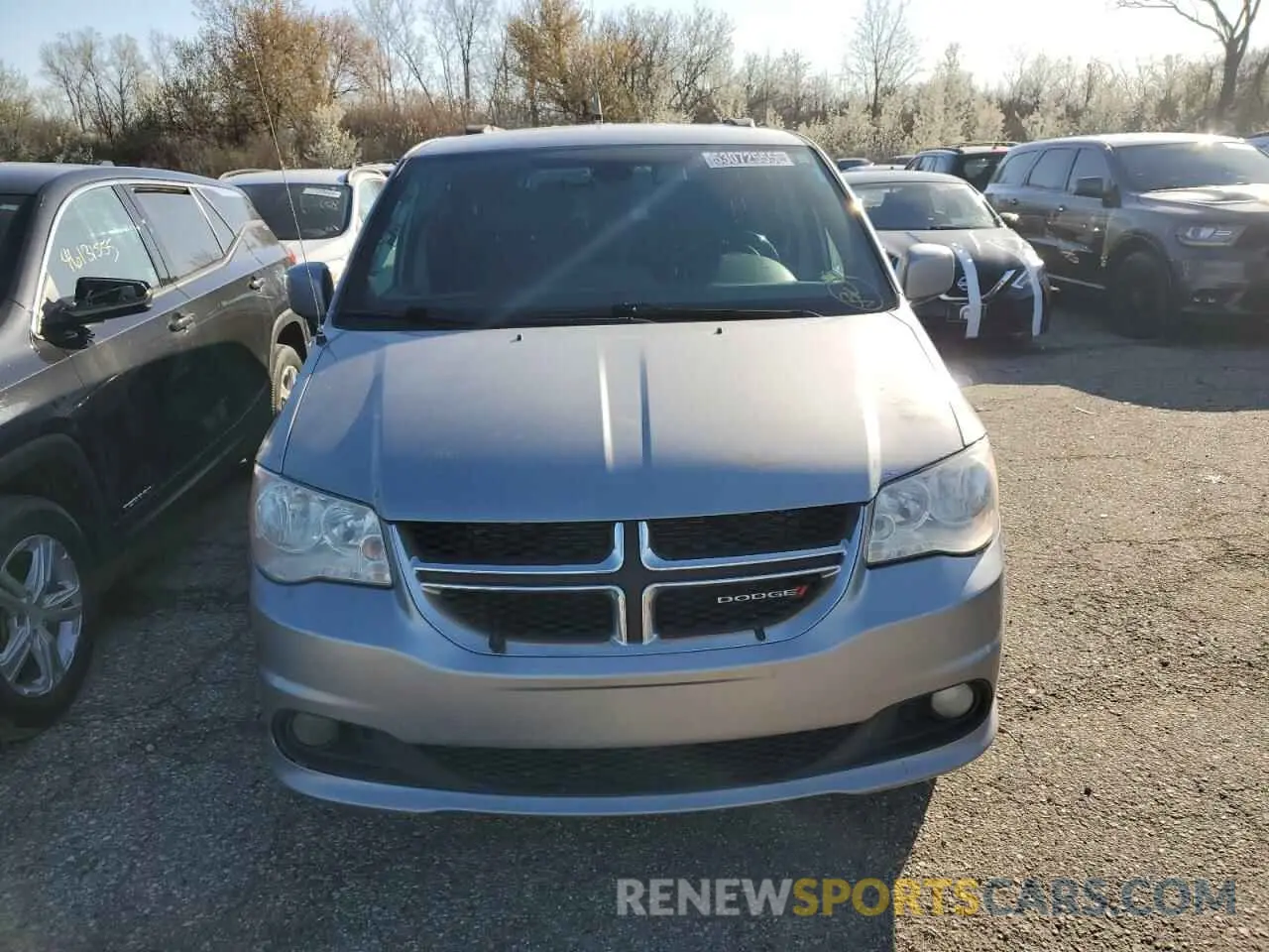 5 fotografías del automóvil dañado 2C4RDGCG3KR804654 DODGE CARAVAN 2019