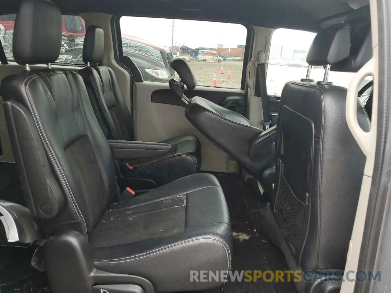 11 fotografías del automóvil dañado 2C4RDGCG4KR682421 DODGE CARAVAN 2019