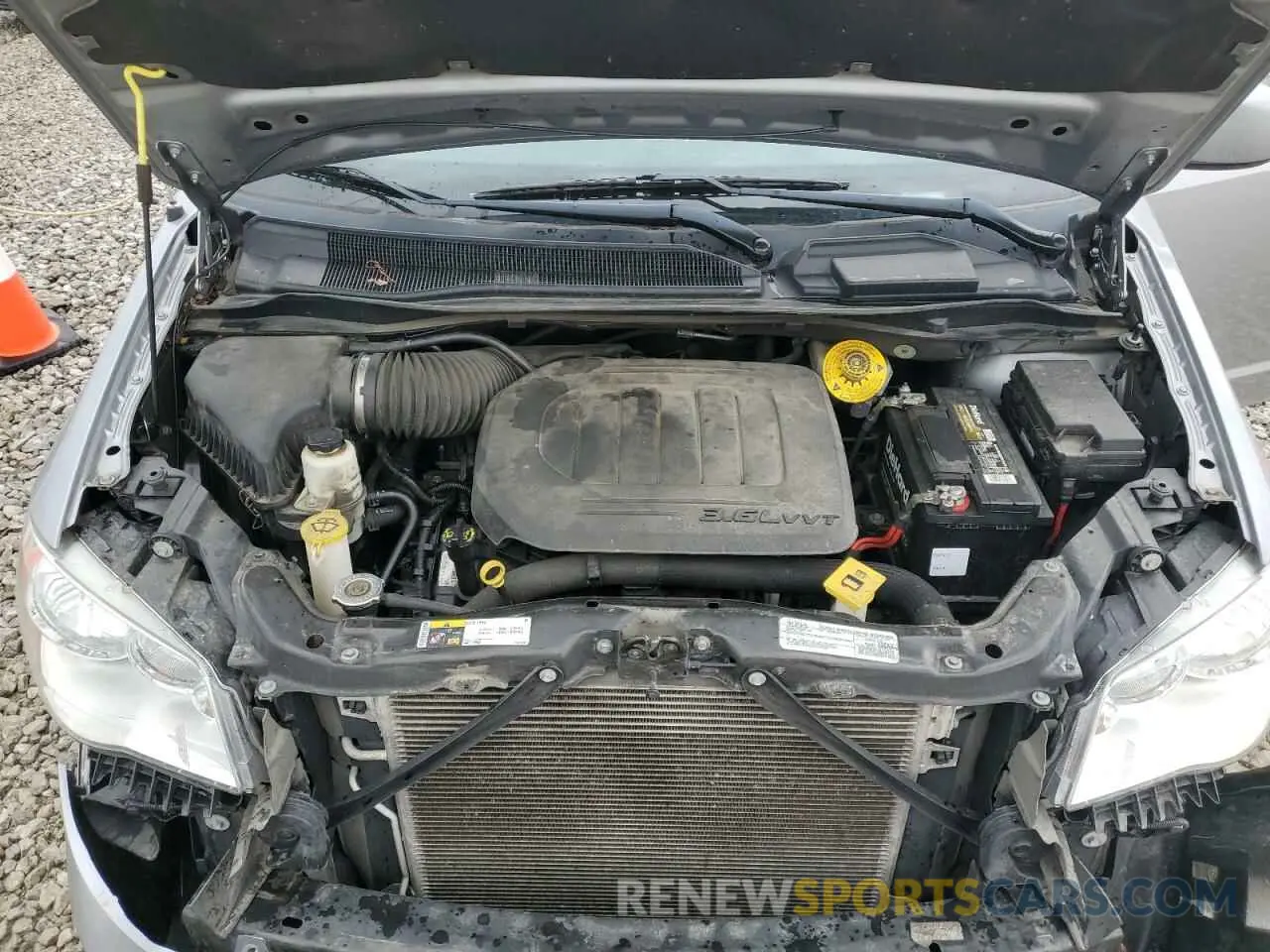 12 fotografías del automóvil dañado 2C4RDGCG4KR682421 DODGE CARAVAN 2019