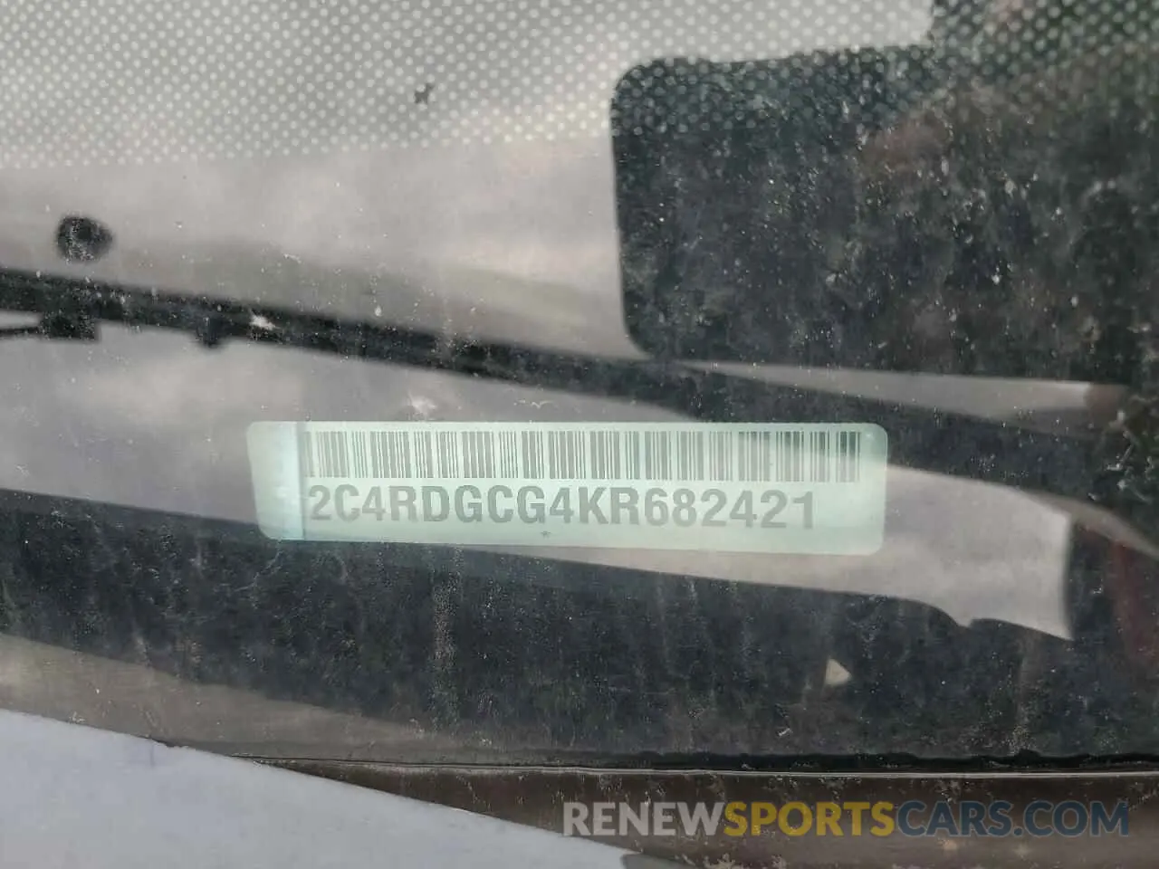 13 fotografías del automóvil dañado 2C4RDGCG4KR682421 DODGE CARAVAN 2019