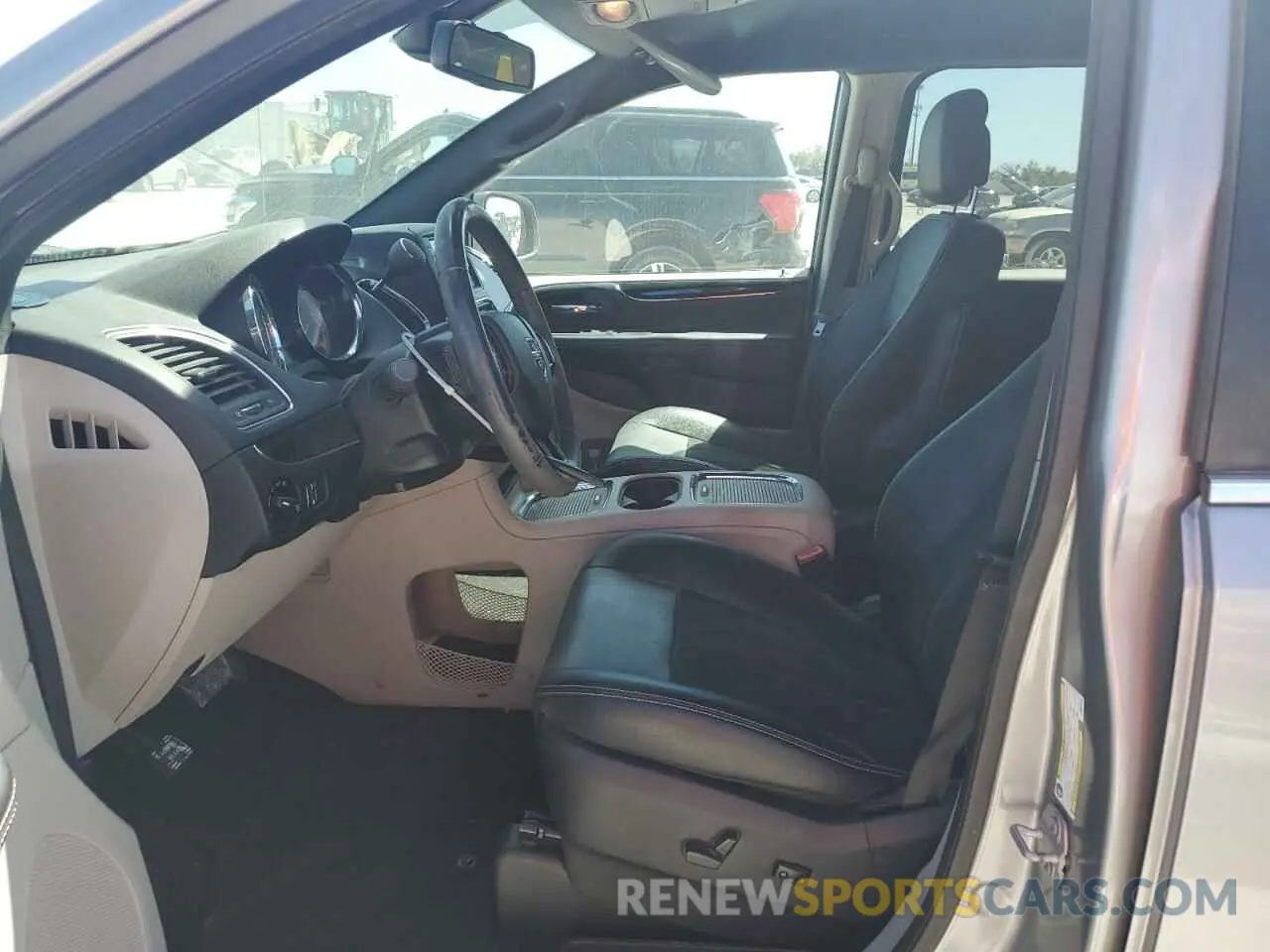 7 fotografías del automóvil dañado 2C4RDGCG4KR713182 DODGE CARAVAN 2019