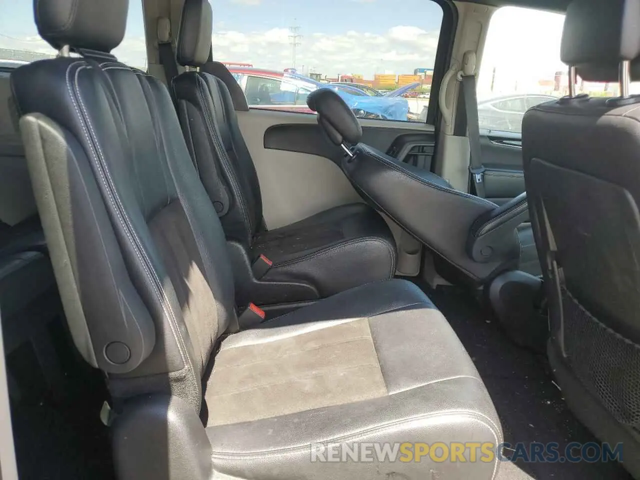 11 fotografías del automóvil dañado 2C4RDGCG5KR562319 DODGE CARAVAN 2019