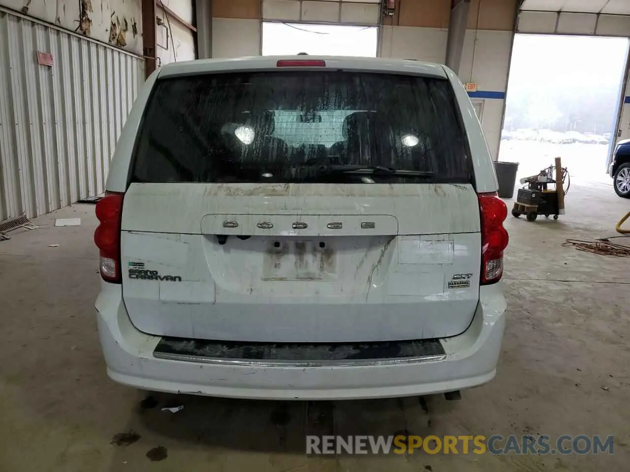 6 fotografías del automóvil dañado 2C4RDGCG5KR674103 DODGE CARAVAN 2019
