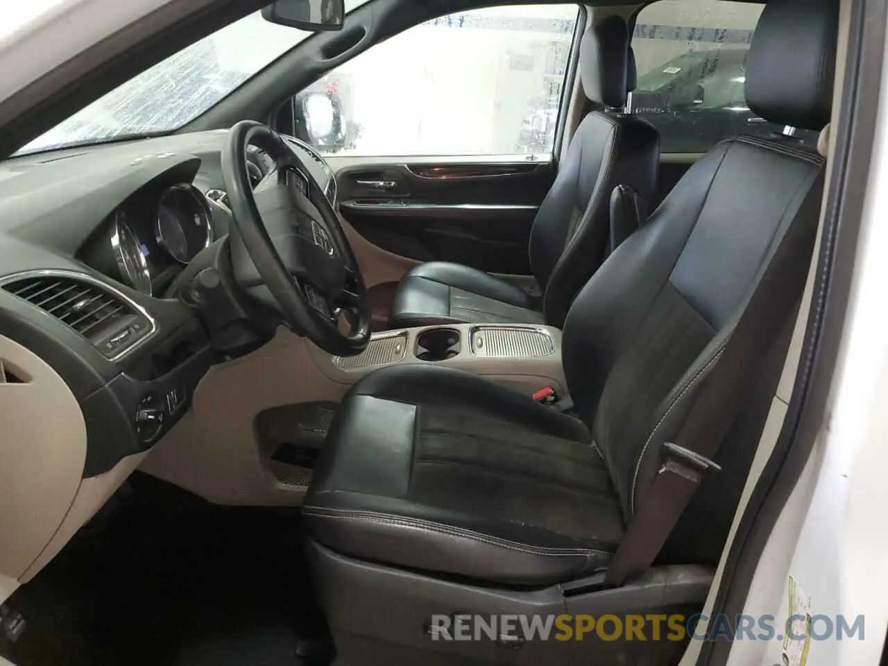 7 fotografías del automóvil dañado 2C4RDGCG5KR674103 DODGE CARAVAN 2019