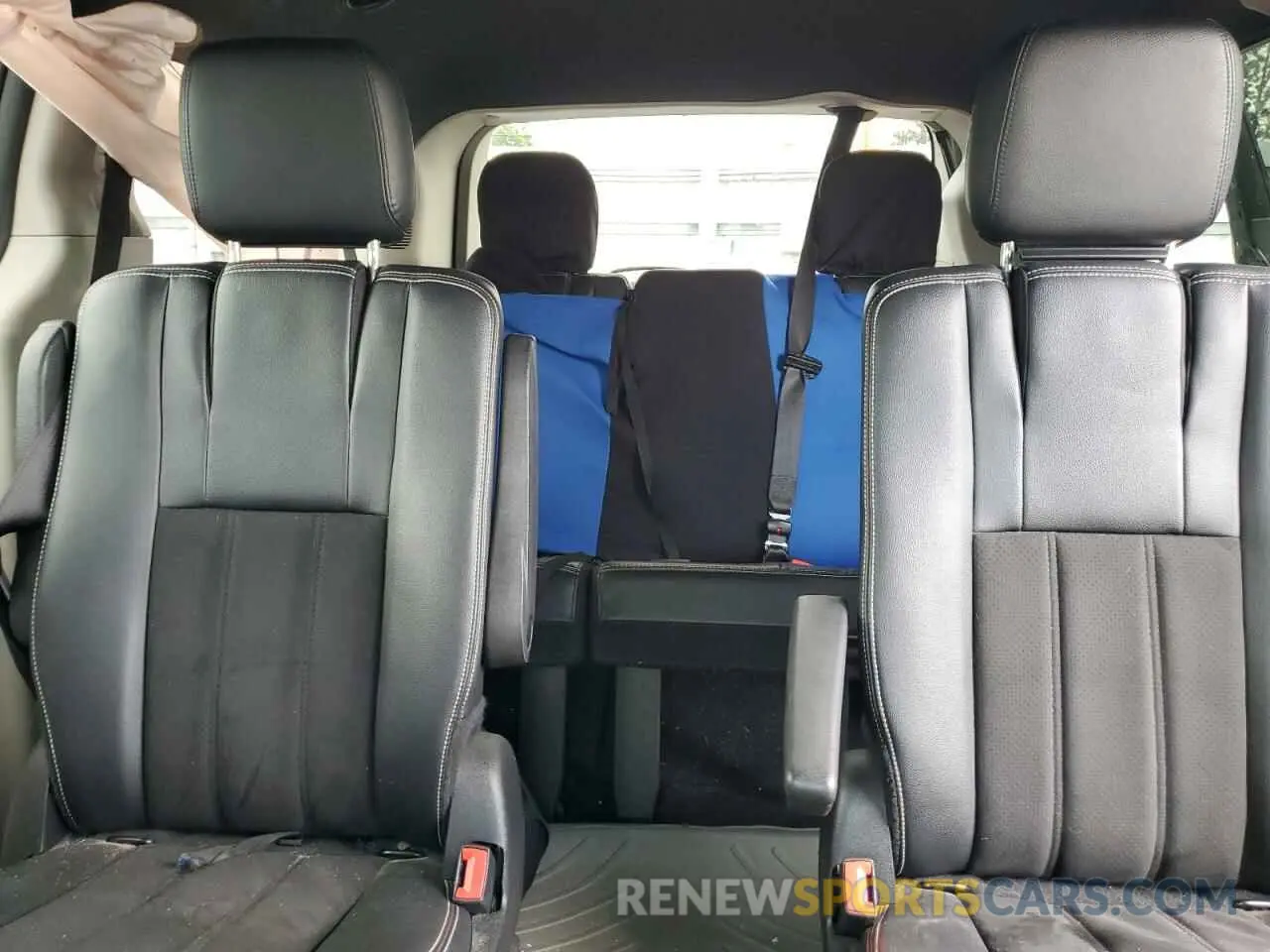 10 fotografías del automóvil dañado 2C4RDGCG5KR747616 DODGE CARAVAN 2019