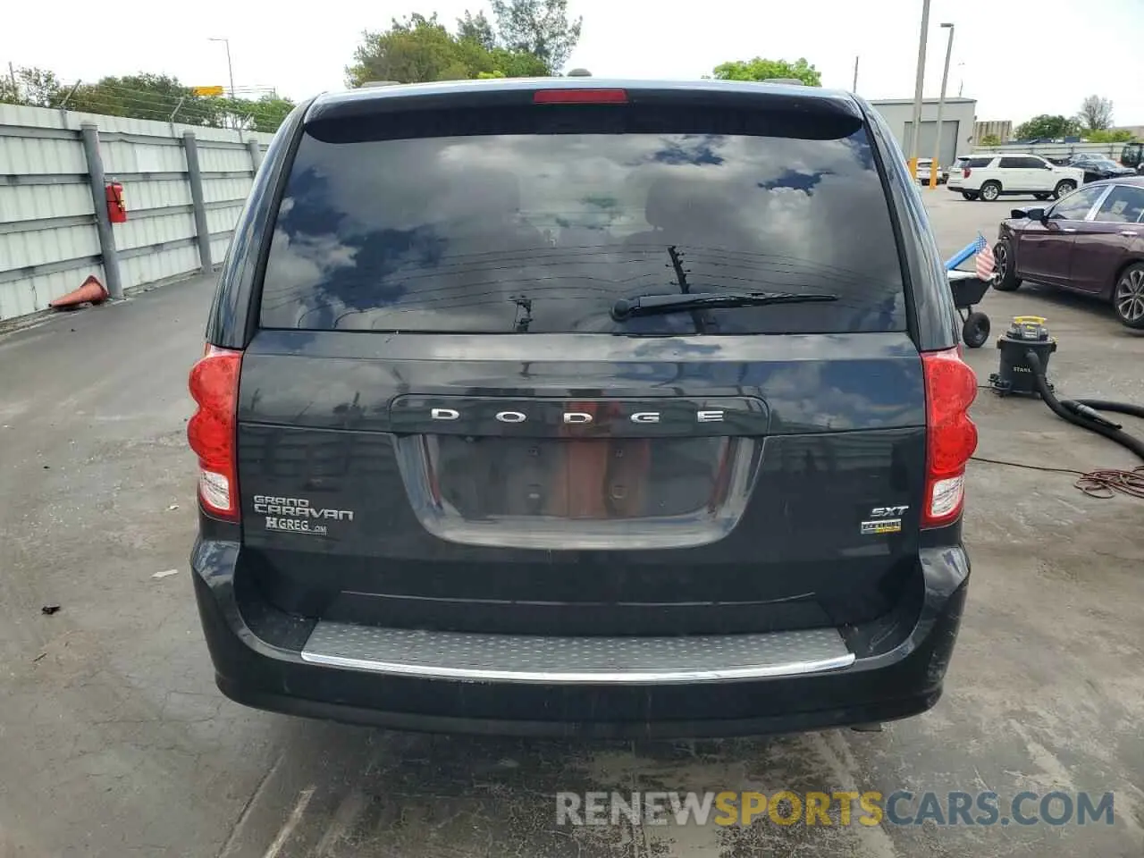 6 fotografías del automóvil dañado 2C4RDGCG5KR747616 DODGE CARAVAN 2019