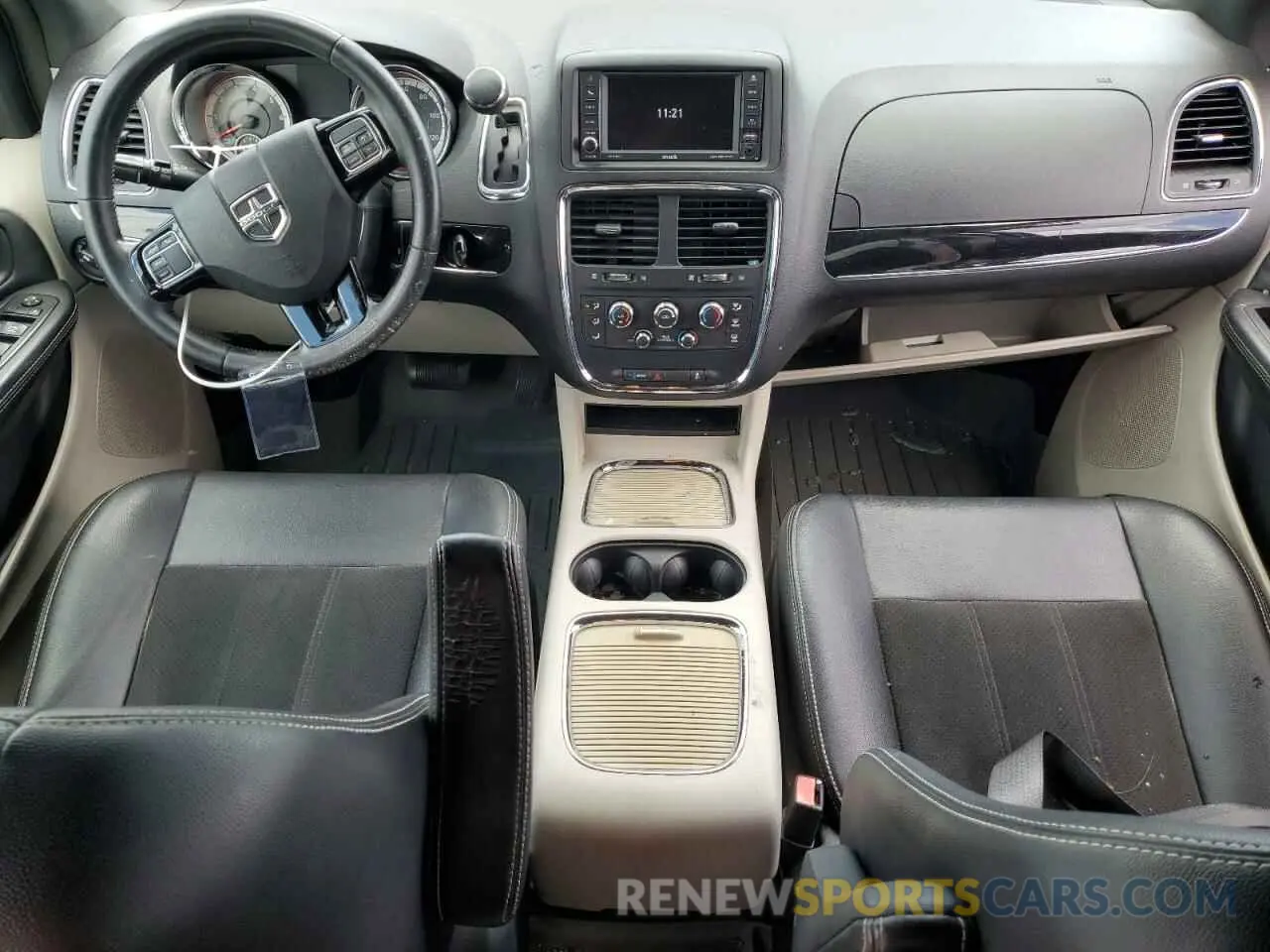 8 fotografías del automóvil dañado 2C4RDGCG5KR747616 DODGE CARAVAN 2019