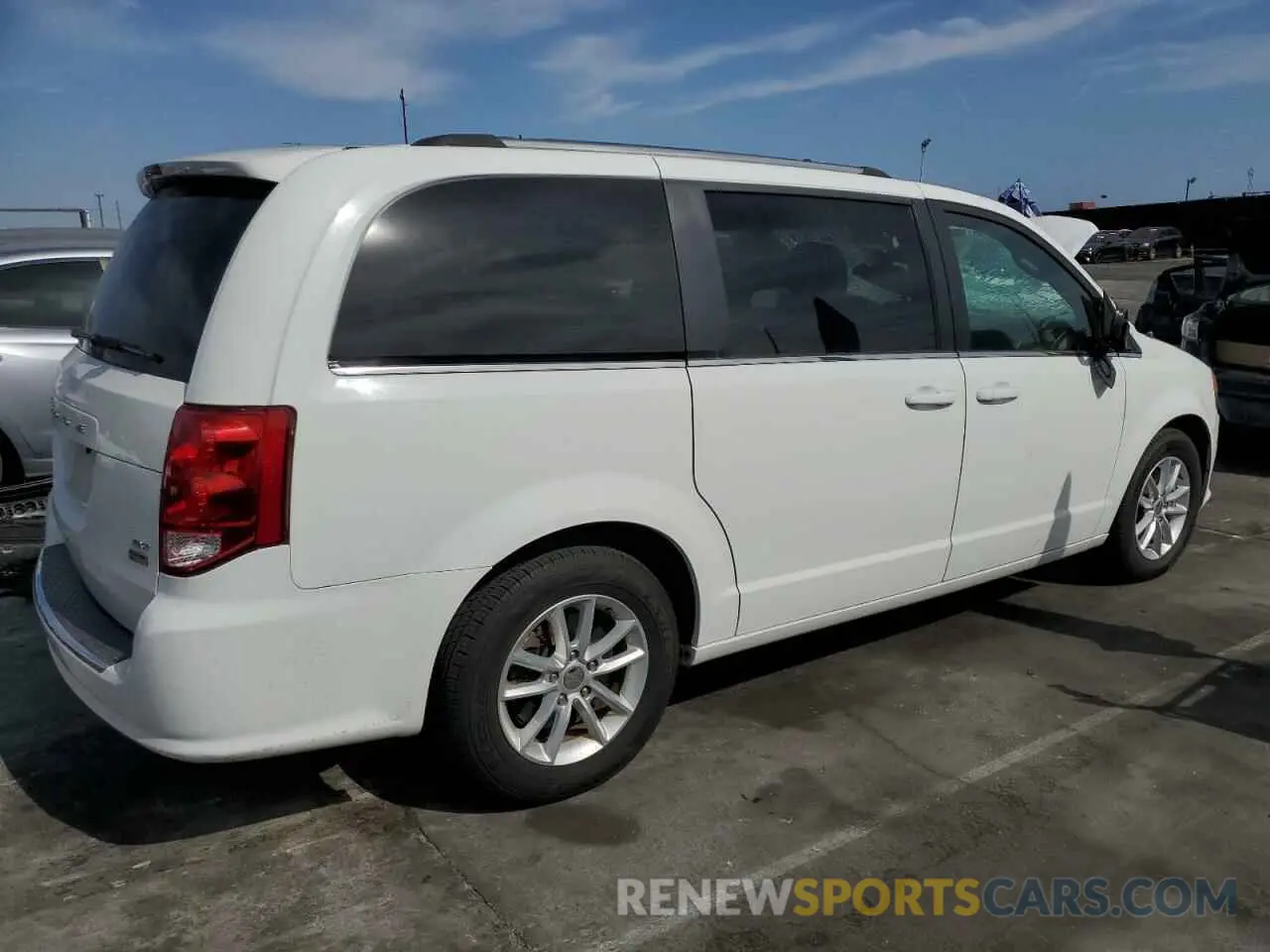 3 fotografías del automóvil dañado 2C4RDGCG5KR776274 DODGE CARAVAN 2019