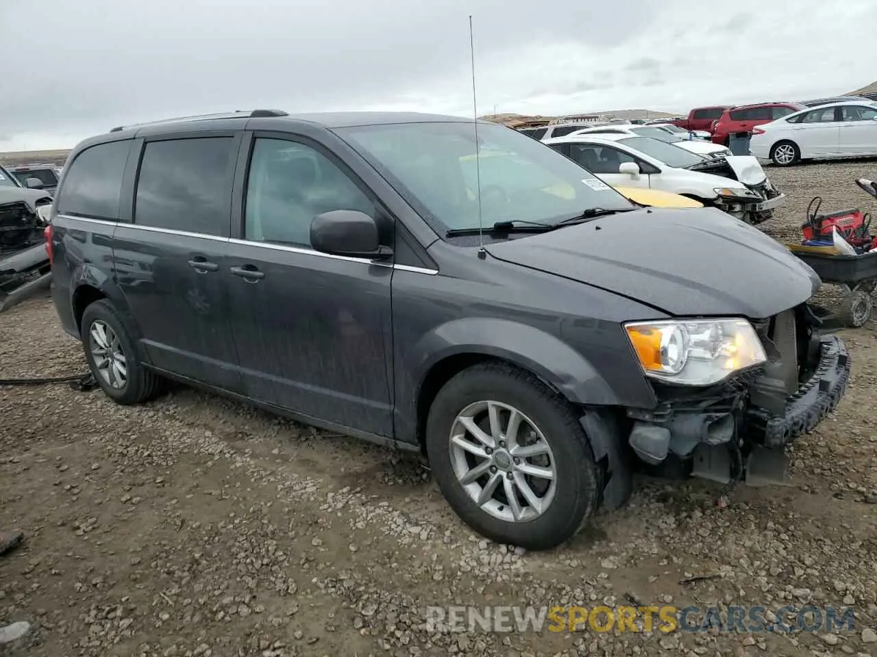 4 fotografías del automóvil dañado 2C4RDGCG6KR761430 DODGE CARAVAN 2019