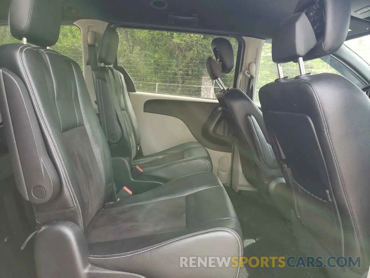 11 fotografías del automóvil dañado 2C4RDGCG6KR800596 DODGE CARAVAN 2019
