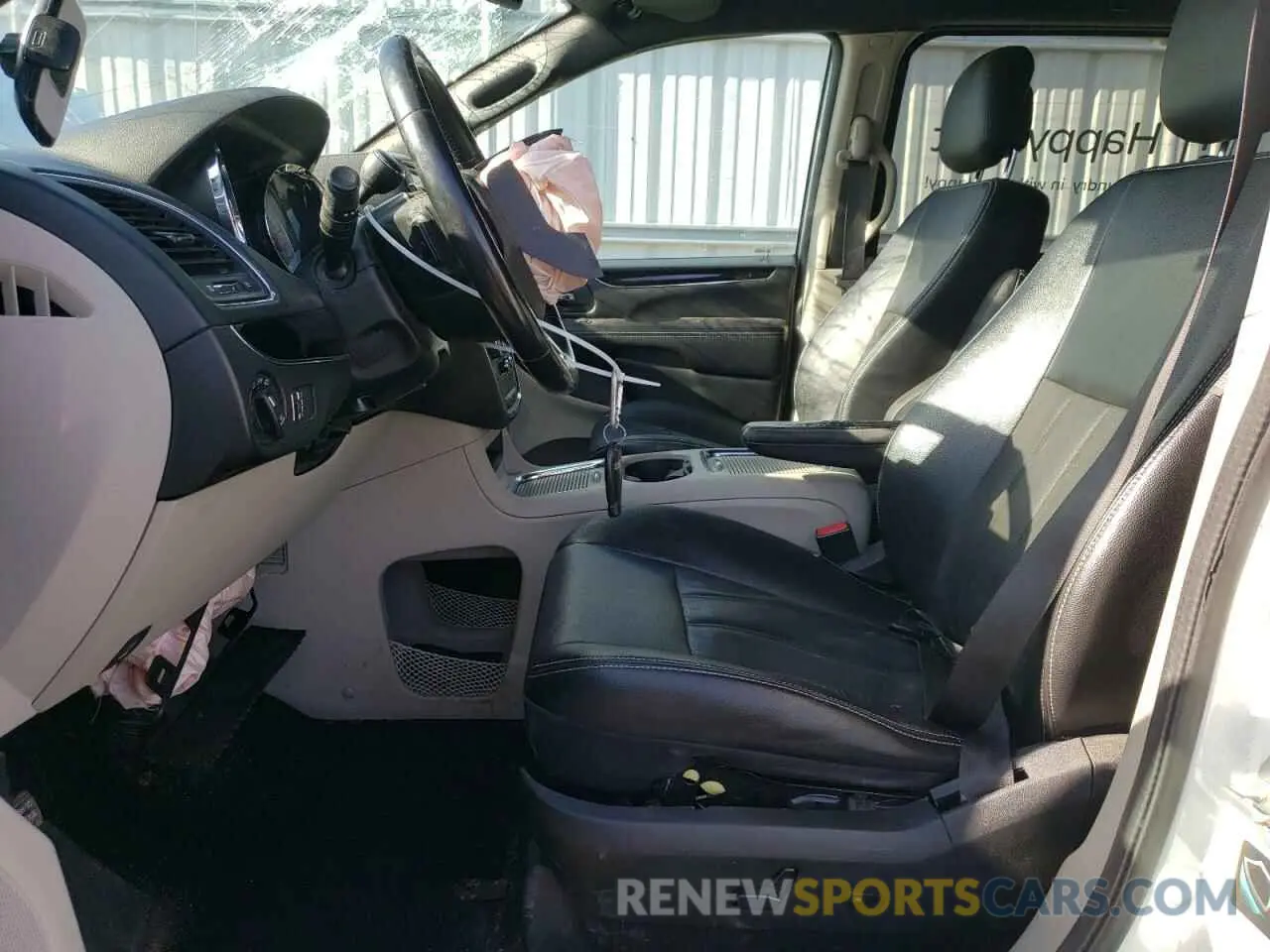 7 fotografías del automóvil dañado 2C4RDGCG7KR611181 DODGE CARAVAN 2019