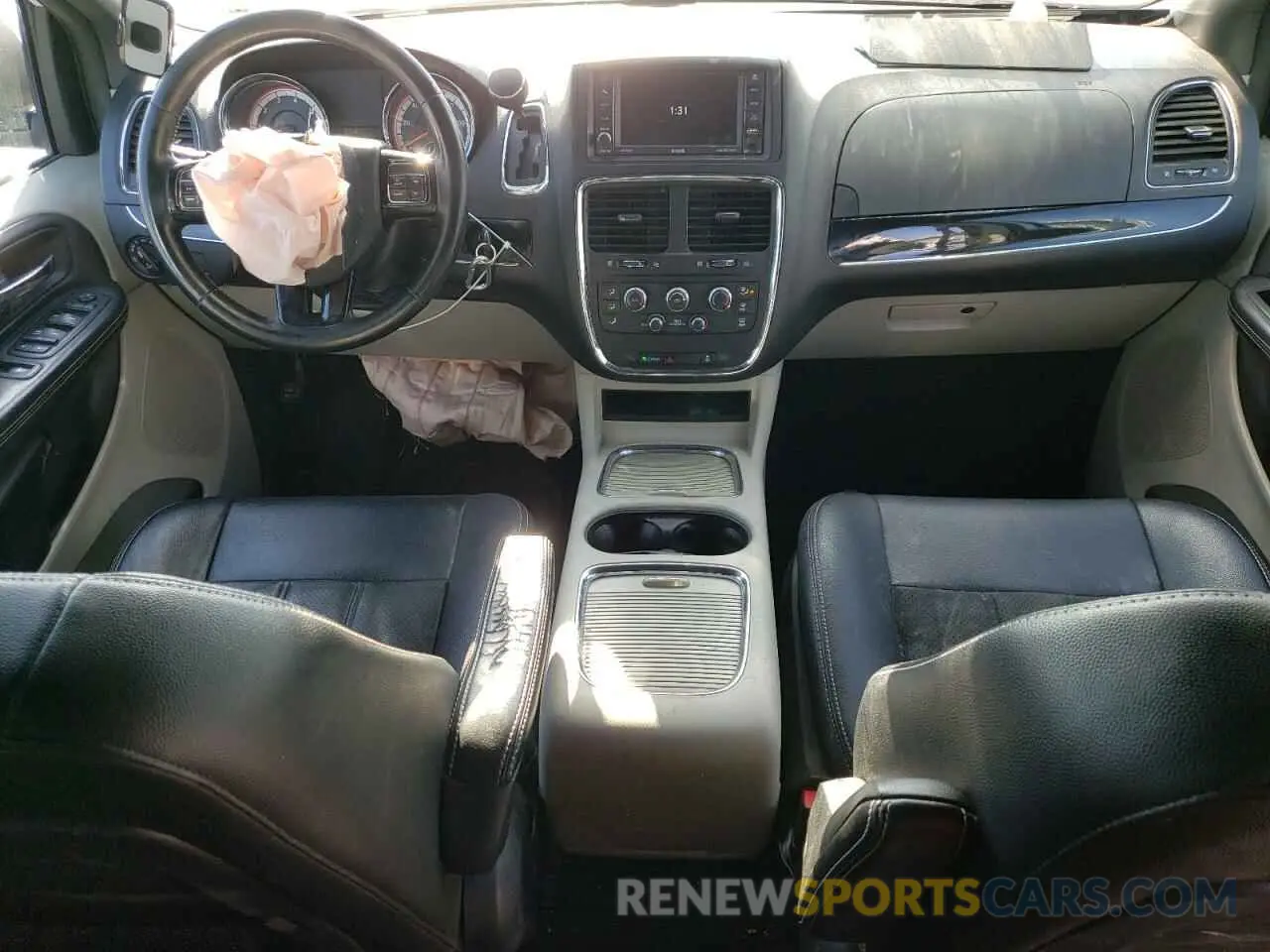 8 fotografías del automóvil dañado 2C4RDGCG7KR611181 DODGE CARAVAN 2019