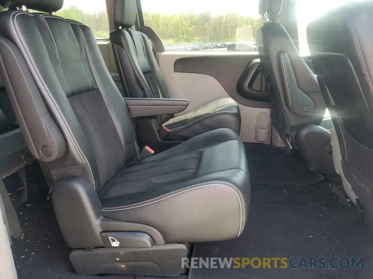 11 fotografías del automóvil dañado 2C4RDGCG7KR622259 DODGE CARAVAN 2019