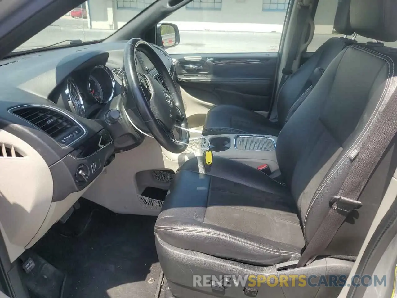 7 fotografías del automóvil dañado 2C4RDGCG7KR622259 DODGE CARAVAN 2019