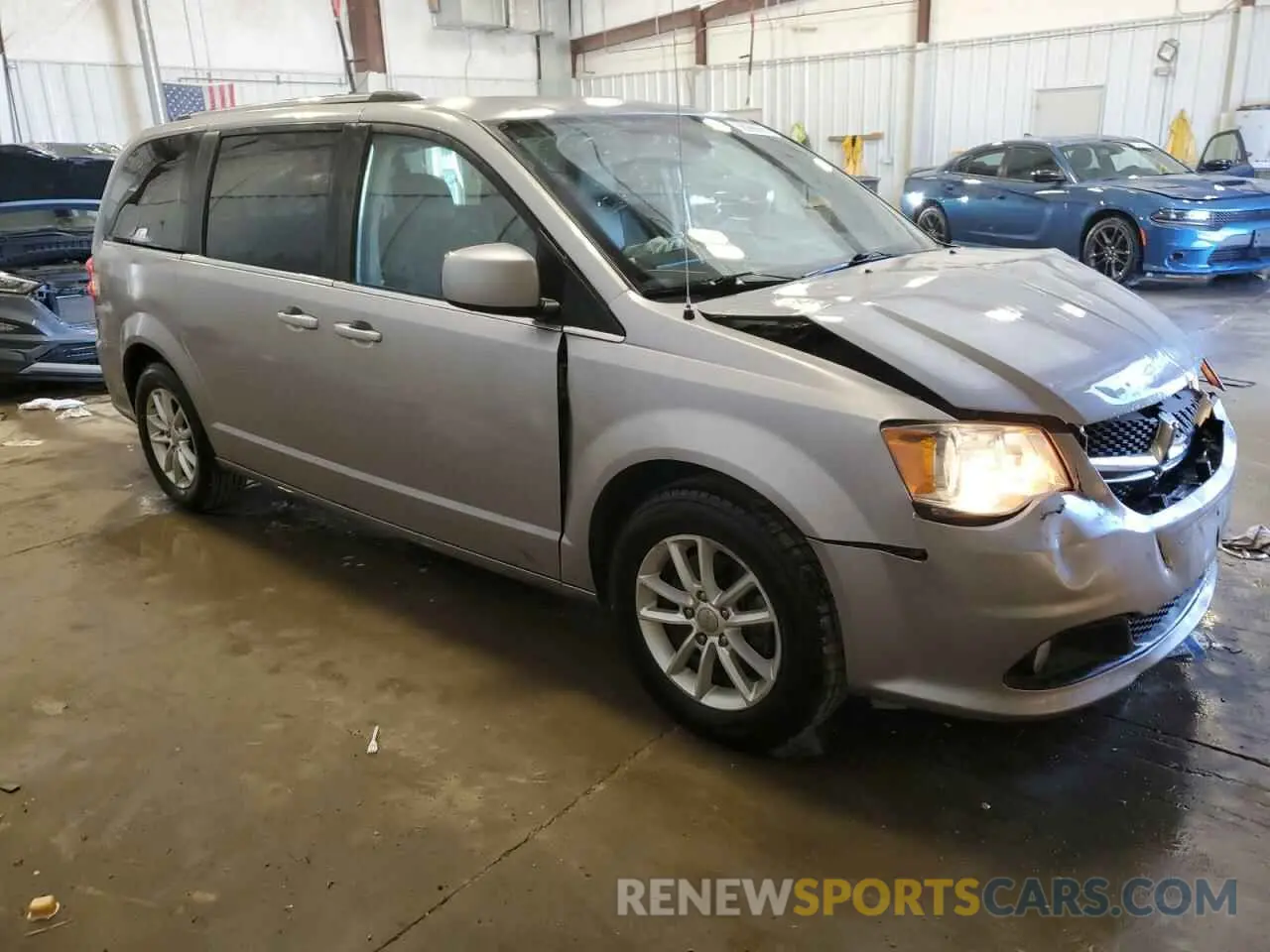 4 fotografías del automóvil dañado 2C4RDGCG7KR692392 DODGE CARAVAN 2019