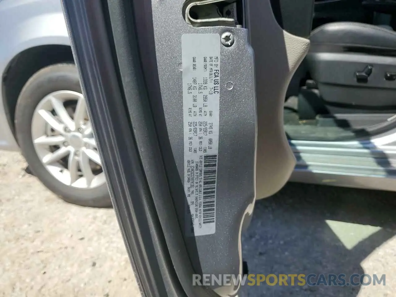 14 fotografías del automóvil dañado 2C4RDGCG7KR701351 DODGE CARAVAN 2019
