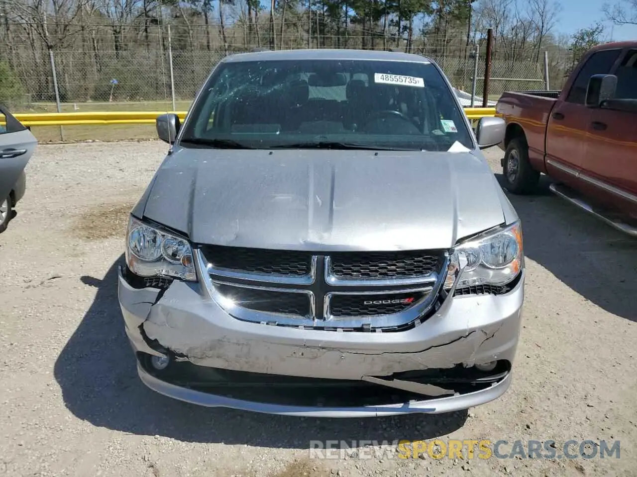 5 fotografías del automóvil dañado 2C4RDGCG7KR701351 DODGE CARAVAN 2019