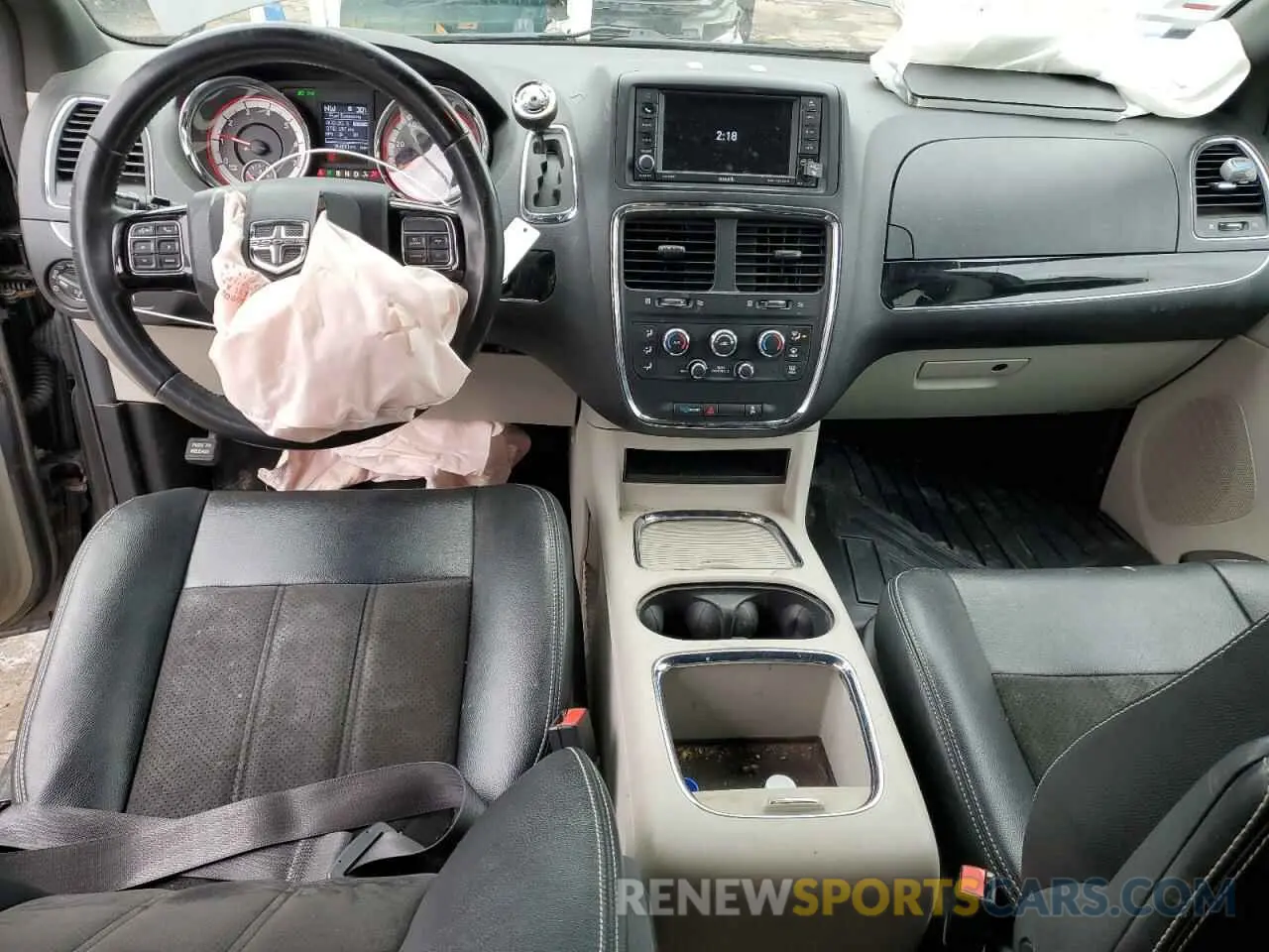 8 fotografías del automóvil dañado 2C4RDGCG7KR707537 DODGE CARAVAN 2019