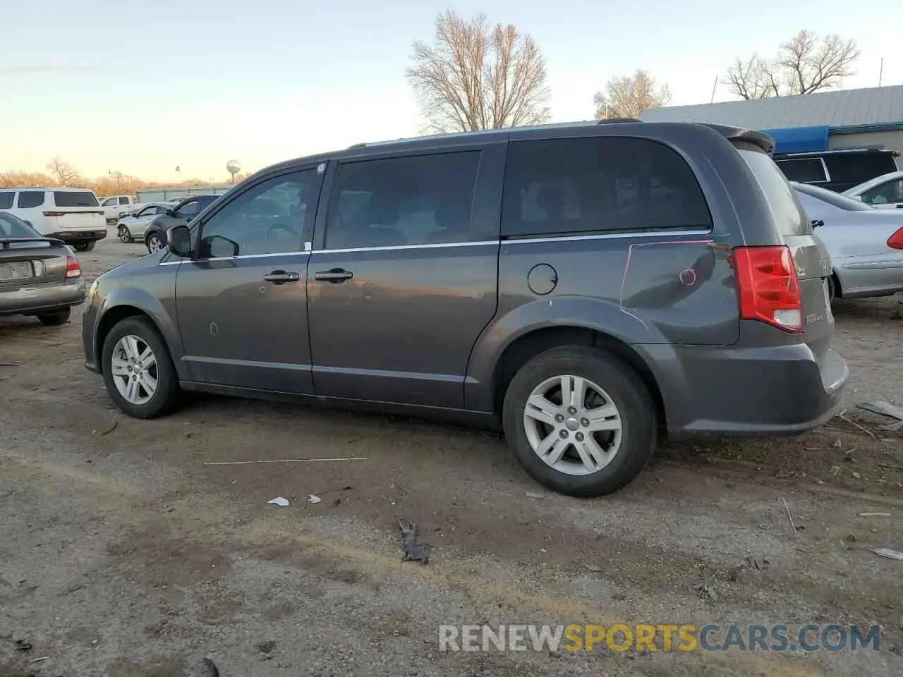 2 fotografías del automóvil dañado 2C4RDGCG7KR771741 DODGE CARAVAN 2019