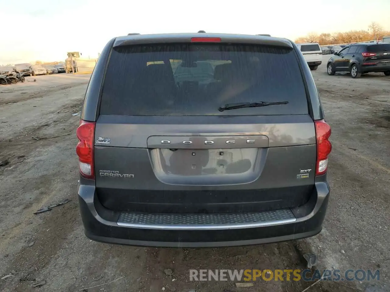 6 fotografías del automóvil dañado 2C4RDGCG7KR771741 DODGE CARAVAN 2019