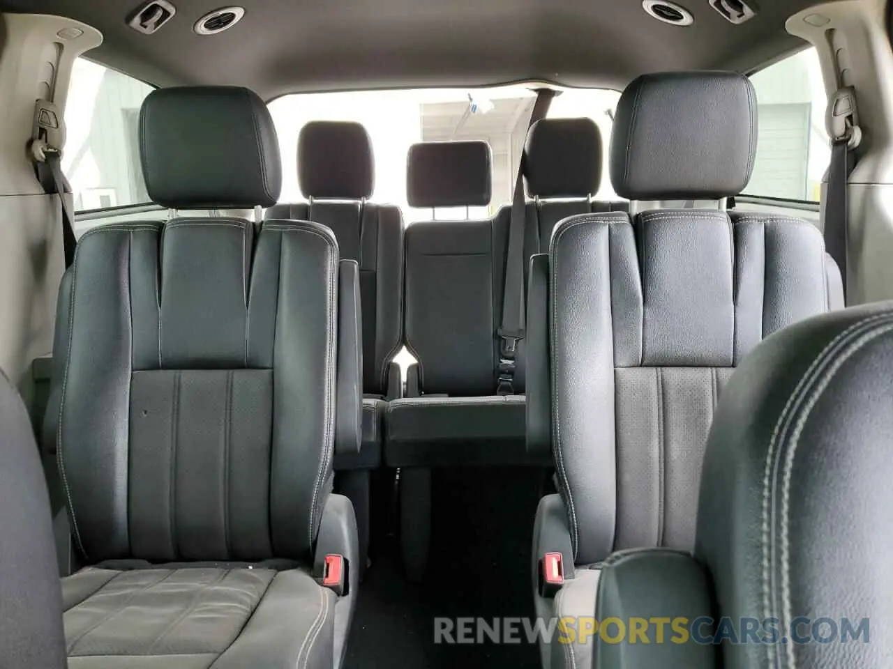 10 fotografías del automóvil dañado 2C4RDGCG8KR754849 DODGE CARAVAN 2019