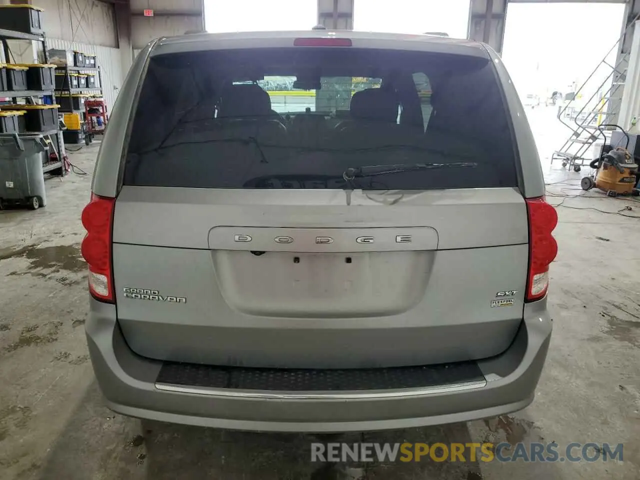 6 fotografías del automóvil dañado 2C4RDGCG8KR755063 DODGE CARAVAN 2019