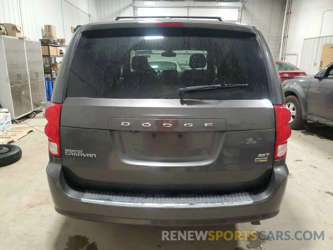 6 fotografías del automóvil dañado 2C4RDGCG9KR546222 DODGE CARAVAN 2019