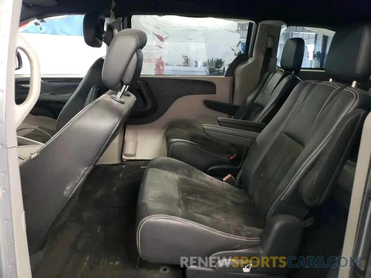 11 fotografías del automóvil dañado 2C4RDGCG9KR661466 DODGE CARAVAN 2019