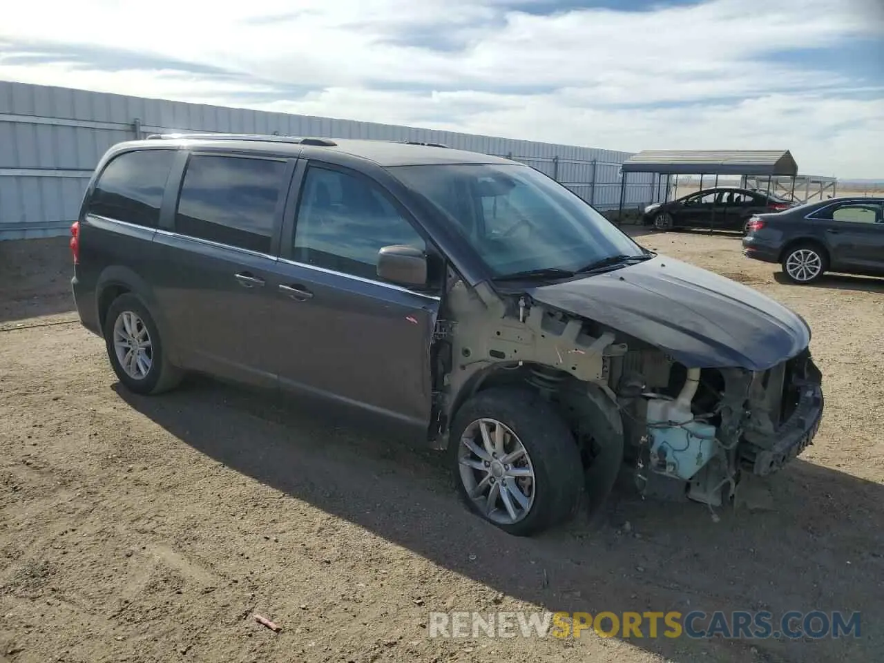 4 fotografías del automóvil dañado 2C4RDGCG9KR753306 DODGE CARAVAN 2019