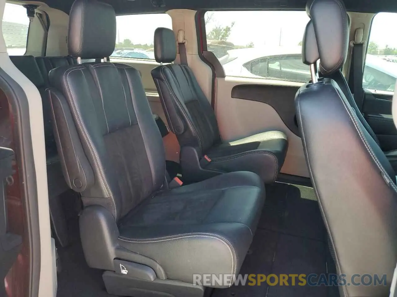 11 fotografías del automóvil dañado 2C4RDGCG9KR759302 DODGE CARAVAN 2019
