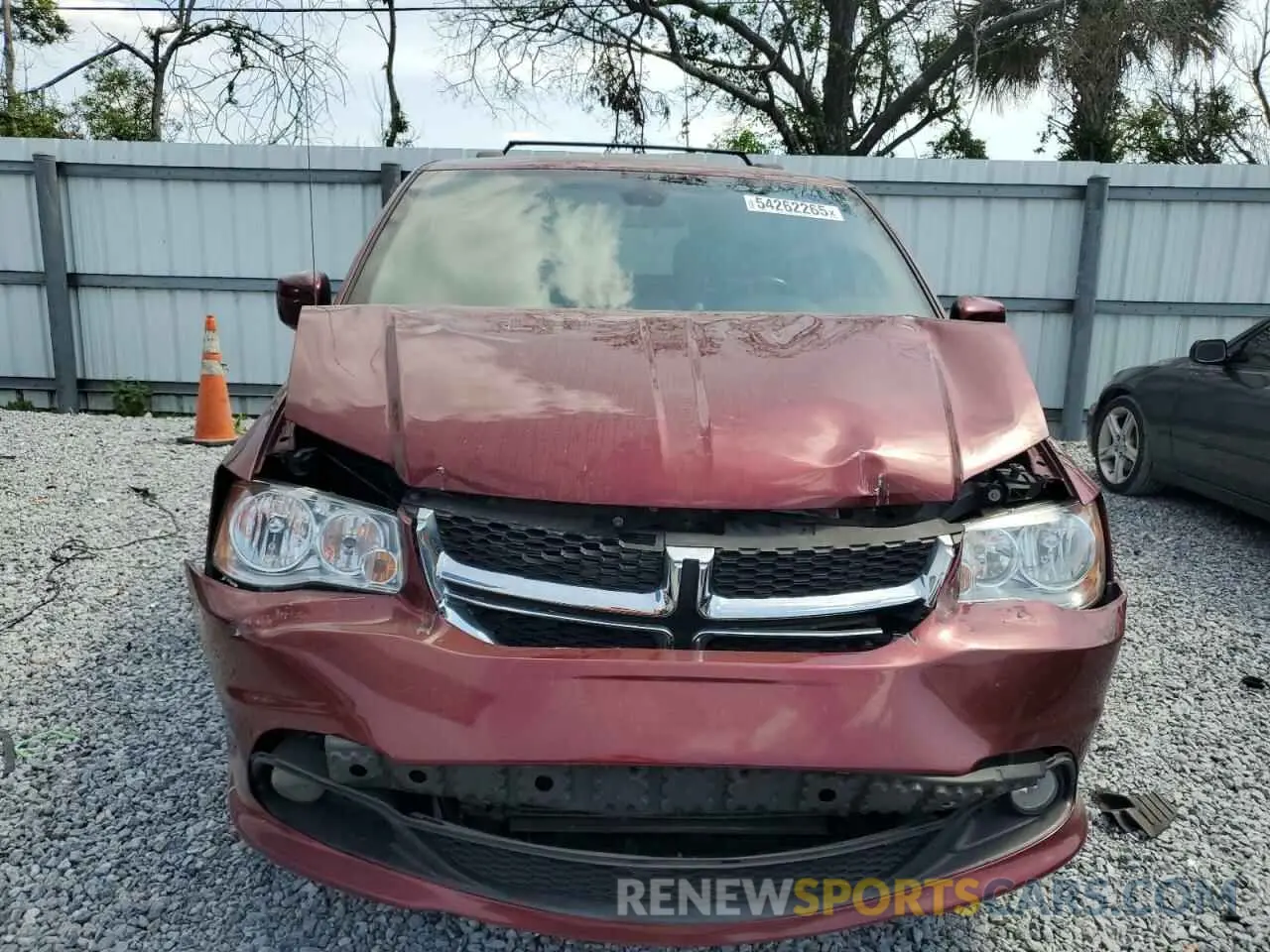 5 fotografías del automóvil dañado 2C4RDGCG9KR759302 DODGE CARAVAN 2019