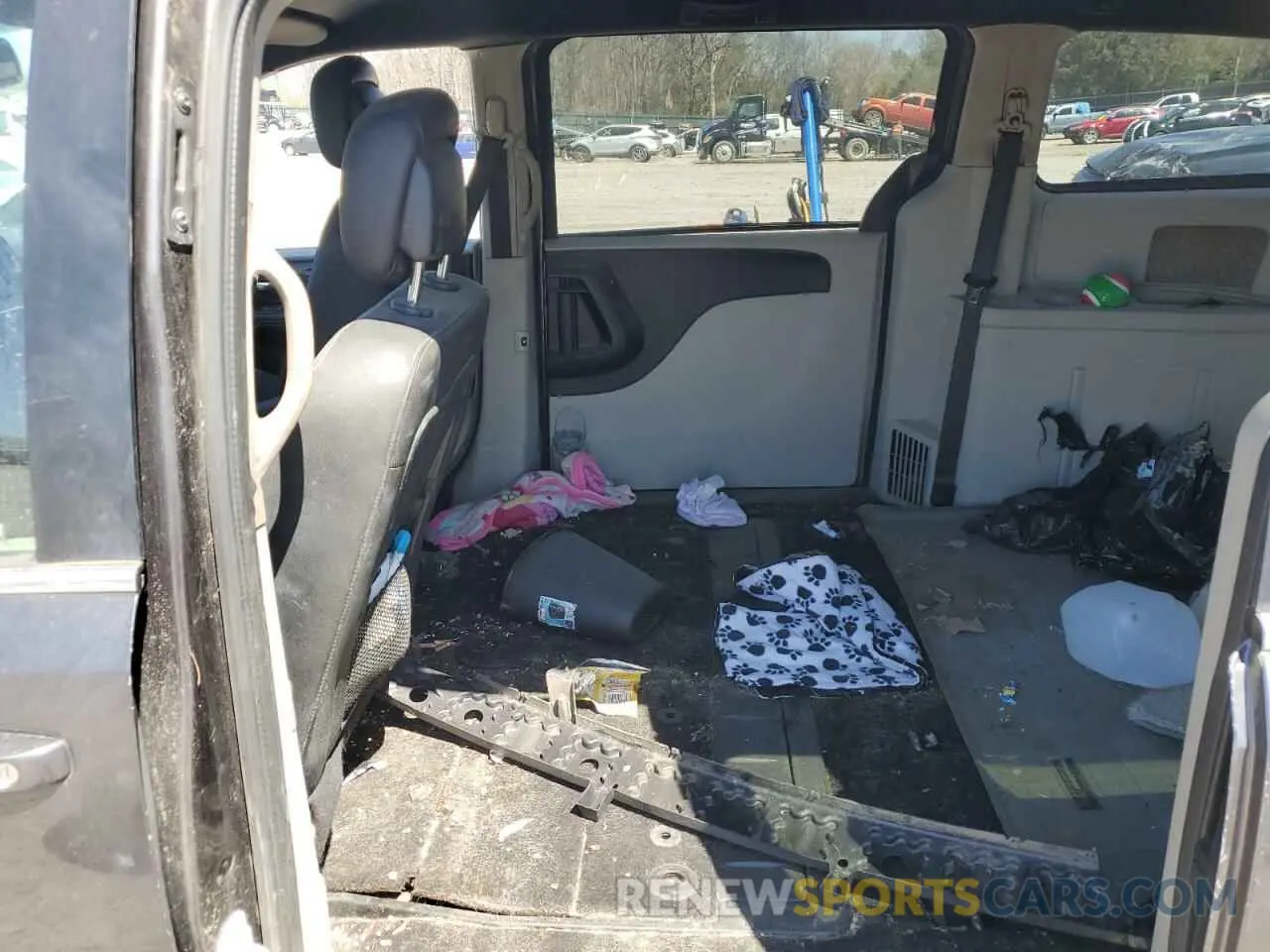 11 fotografías del automóvil dañado 2C4RDGCGXKR544804 DODGE CARAVAN 2019