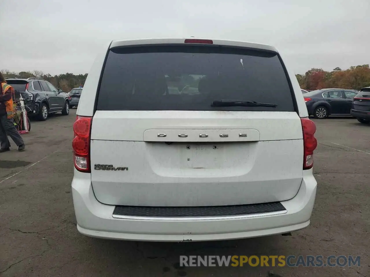 6 fotografías del automóvil dañado 2C4RDGCGXKR789554 DODGE CARAVAN 2019
