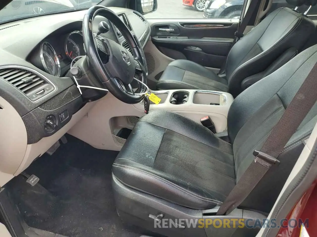 7 fotografías del automóvil dañado 2C4RDGCGXKR807759 DODGE CARAVAN 2019