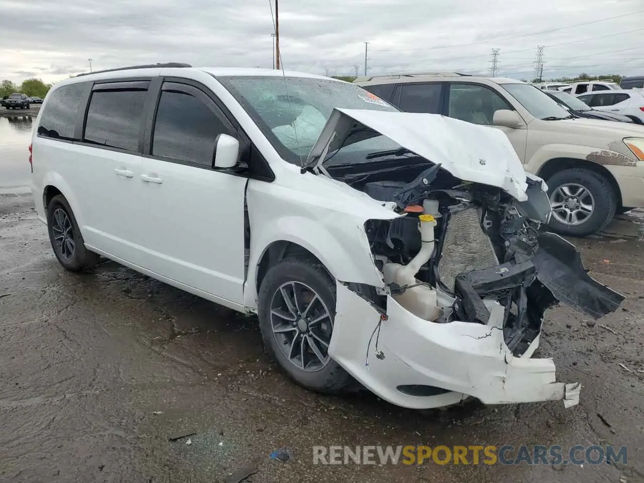 4 fotografías del automóvil dañado 2C4RDGEG0KR620575 DODGE CARAVAN 2019