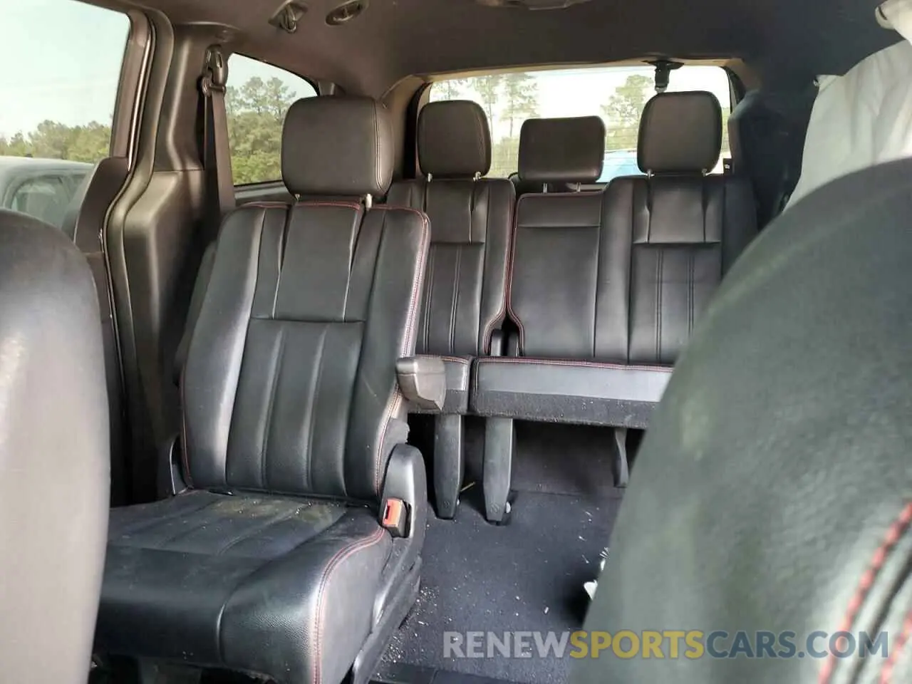 10 fotografías del automóvil dañado 2C4RDGEG0KR670375 DODGE CARAVAN 2019
