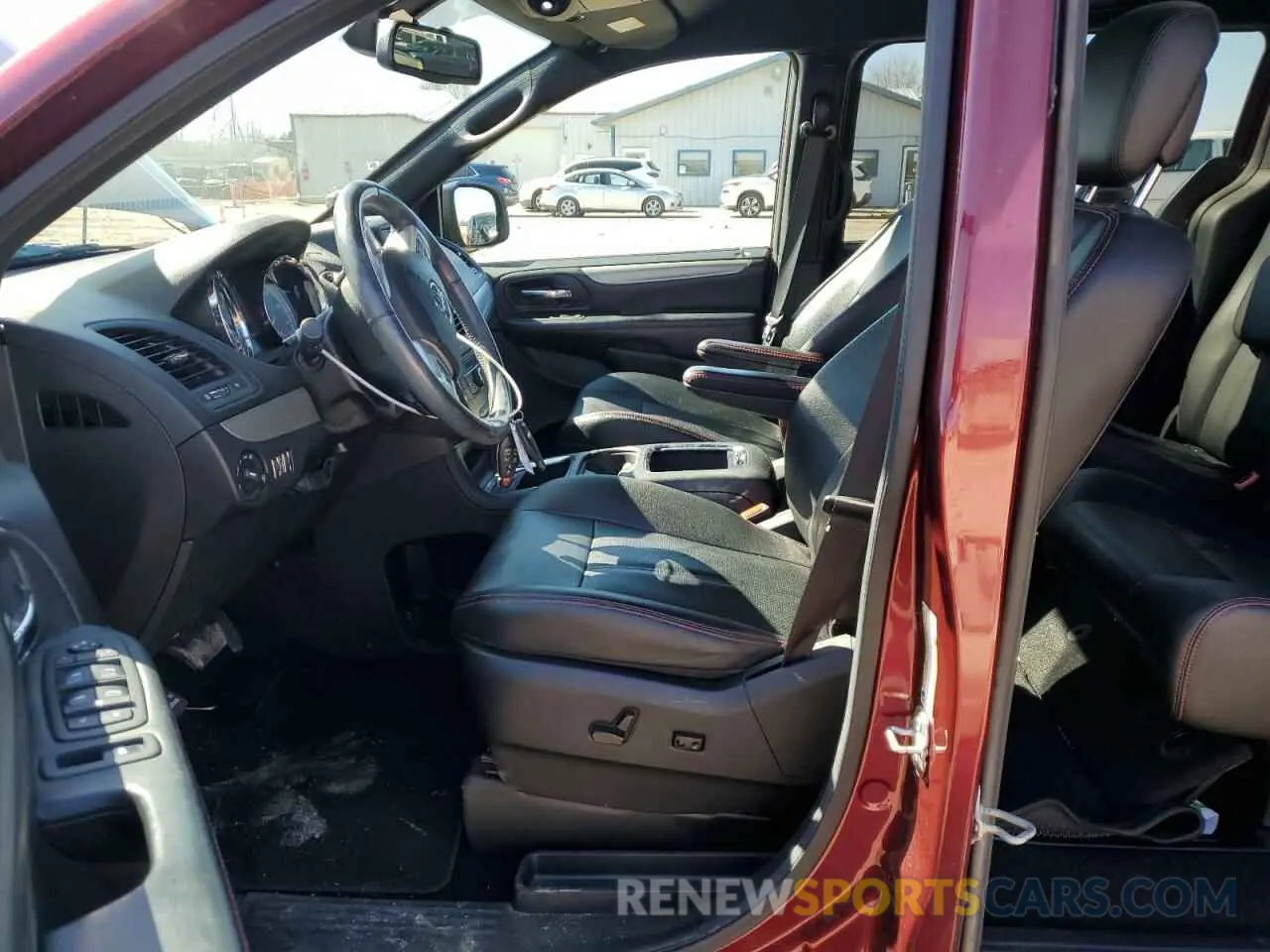 7 fotografías del automóvil dañado 2C4RDGEG0KR743020 DODGE CARAVAN 2019