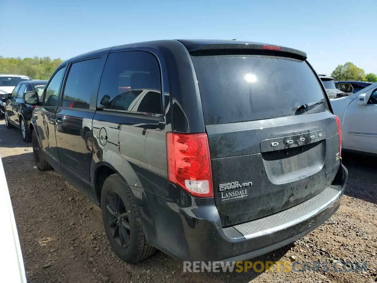 2 fotografías del automóvil dañado 2C4RDGEG1KR689761 DODGE CARAVAN 2019