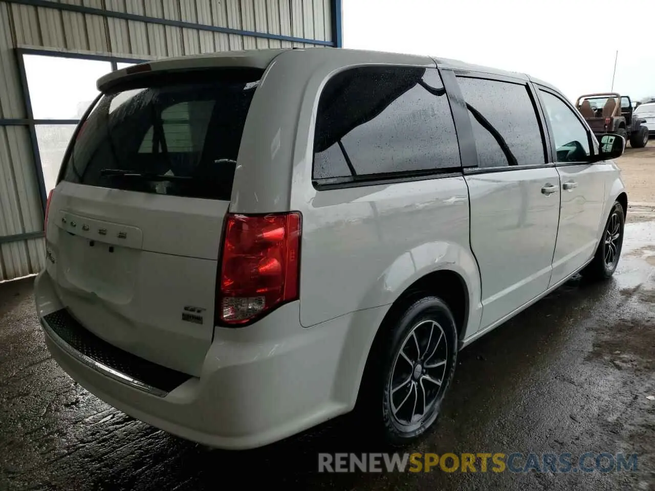 3 fotografías del automóvil dañado 2C4RDGEG2KR537956 DODGE CARAVAN 2019