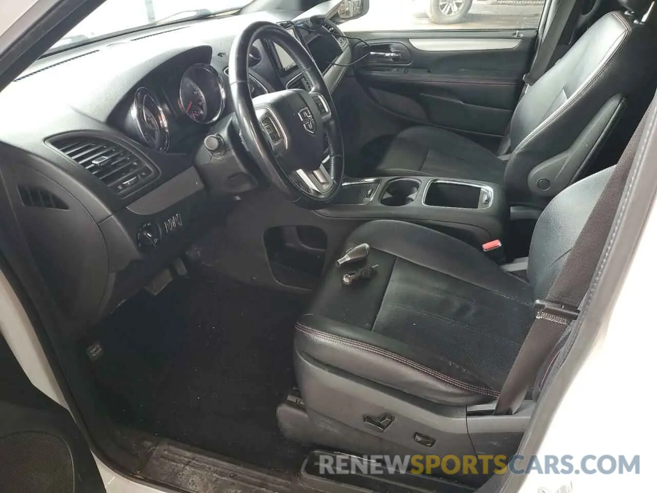 7 fotografías del automóvil dañado 2C4RDGEG2KR537956 DODGE CARAVAN 2019
